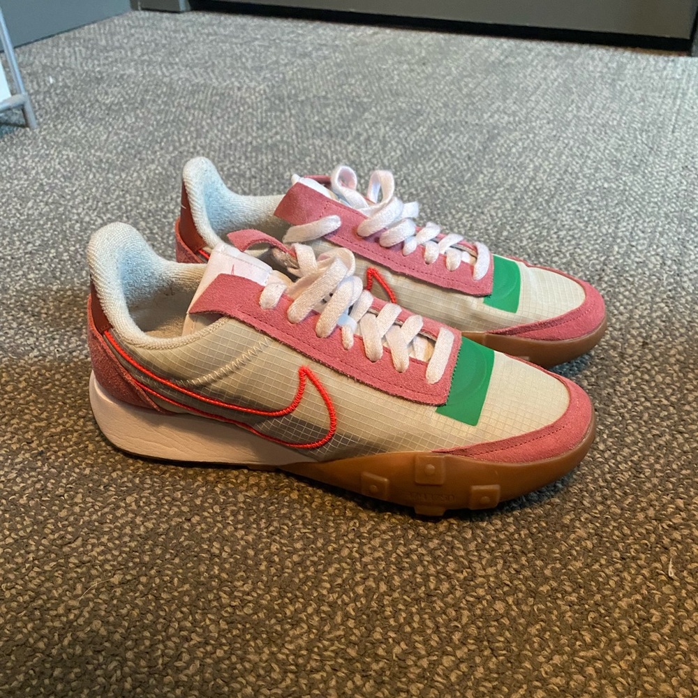 Nike Waffle Racer